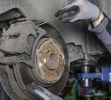 Несовершеннолетний парень в Корсакове согласился помочь знакомому и украл у него 80 тысяч рублей 
