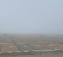 Гнев от беспомощности: туристы четвертый день не могут улететь на Курилы и вынуждены есть гречку